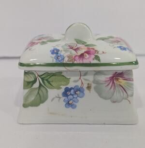 Vintage Crownford Giftware England Fine Bone China Floral Trinket Box Pansy